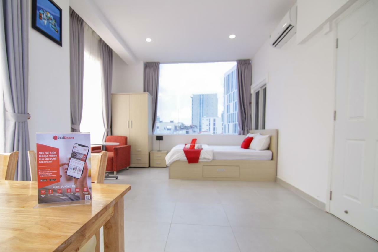 Reddoorz Near Quan Khu 7 Stadium Ho Chi Minh-stad Buitenkant foto