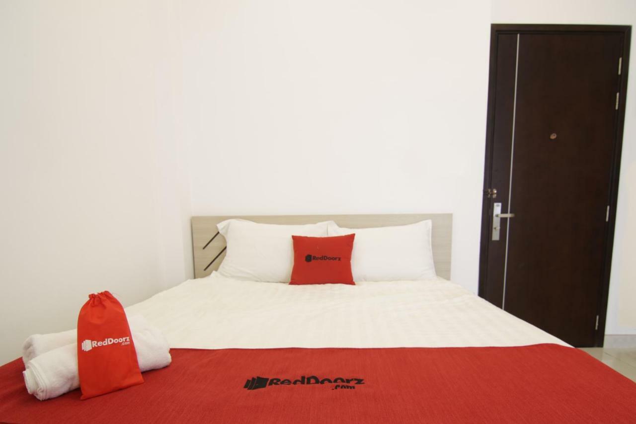 Reddoorz Near Quan Khu 7 Stadium Ho Chi Minh-stad Buitenkant foto