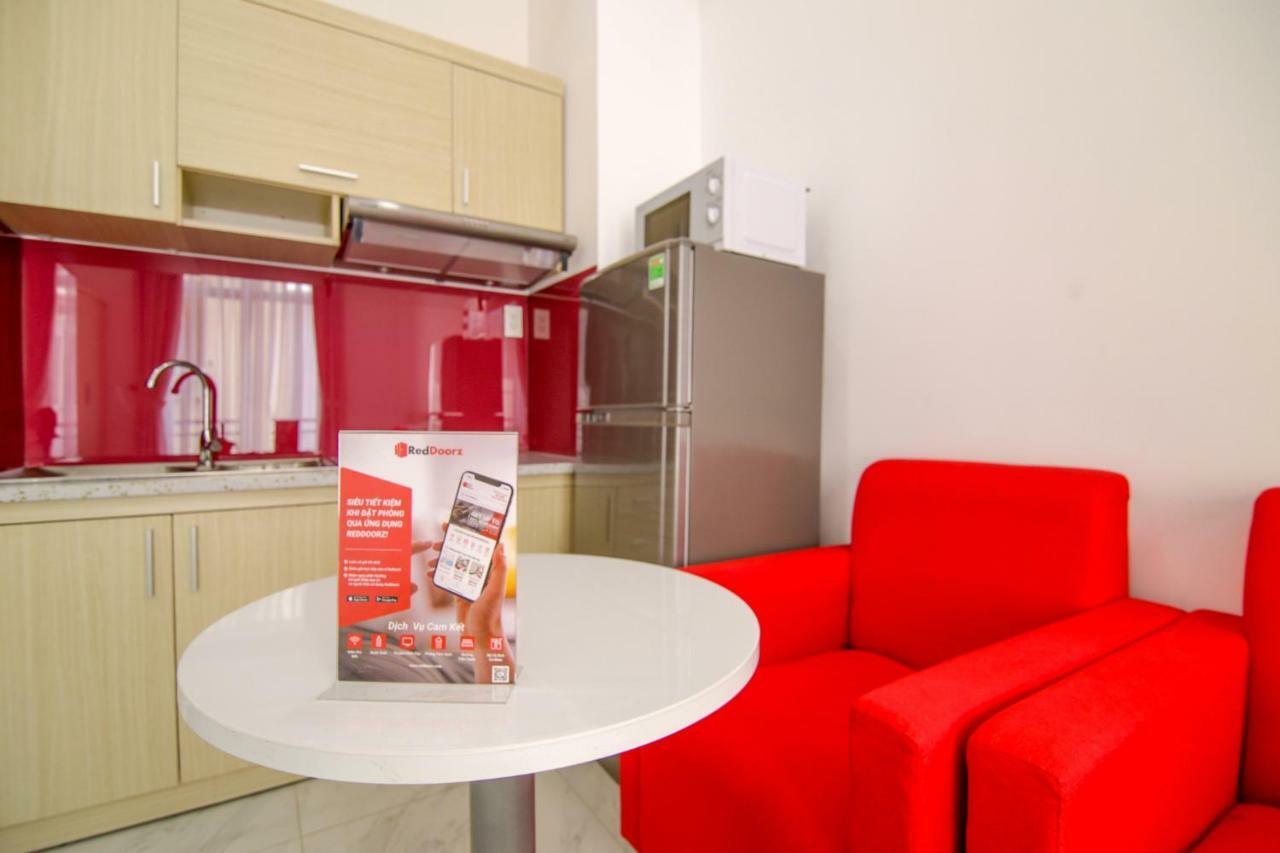 Reddoorz Near Quan Khu 7 Stadium Ho Chi Minh-stad Buitenkant foto