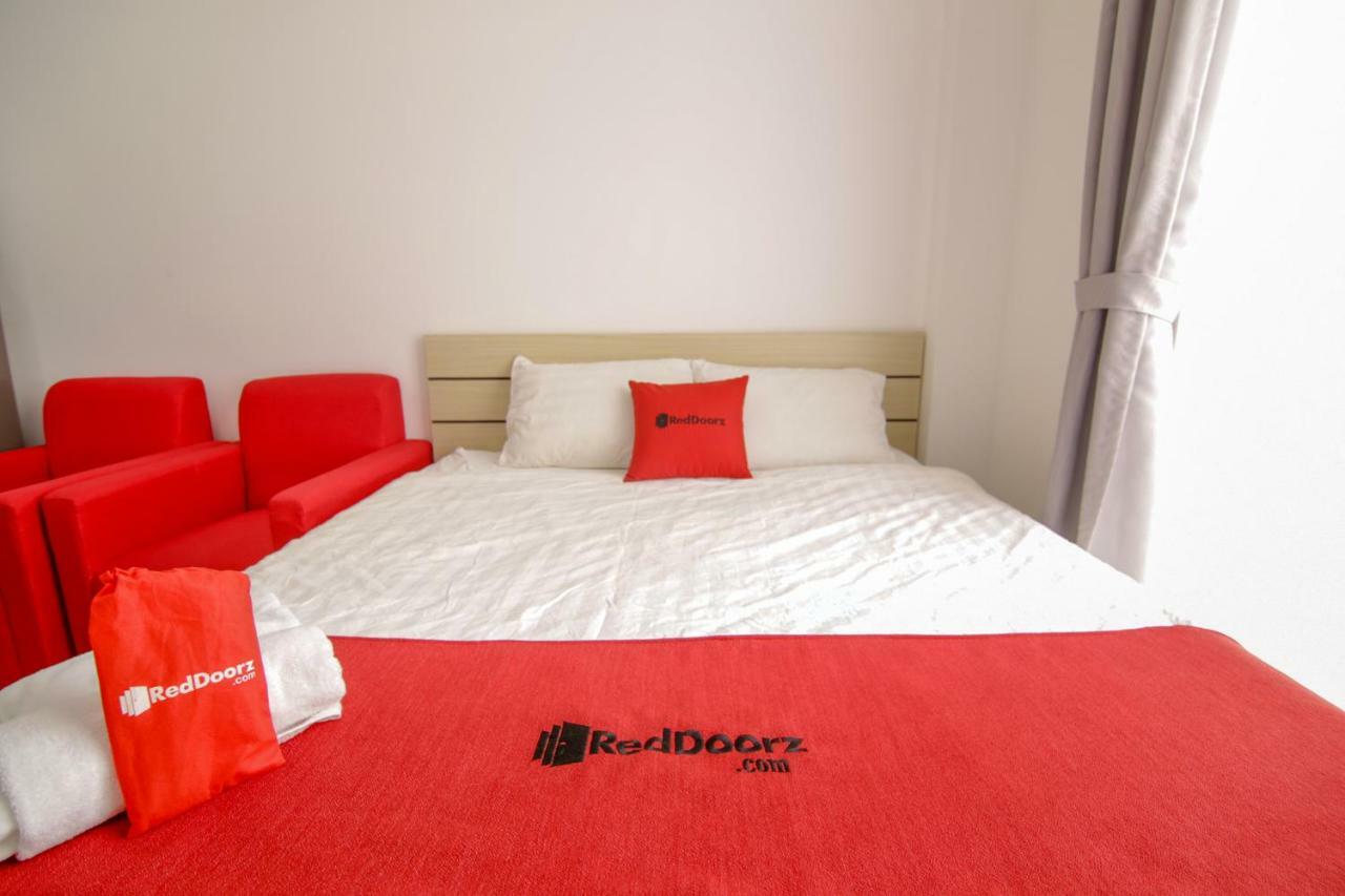 Reddoorz Near Quan Khu 7 Stadium Ho Chi Minh-stad Buitenkant foto