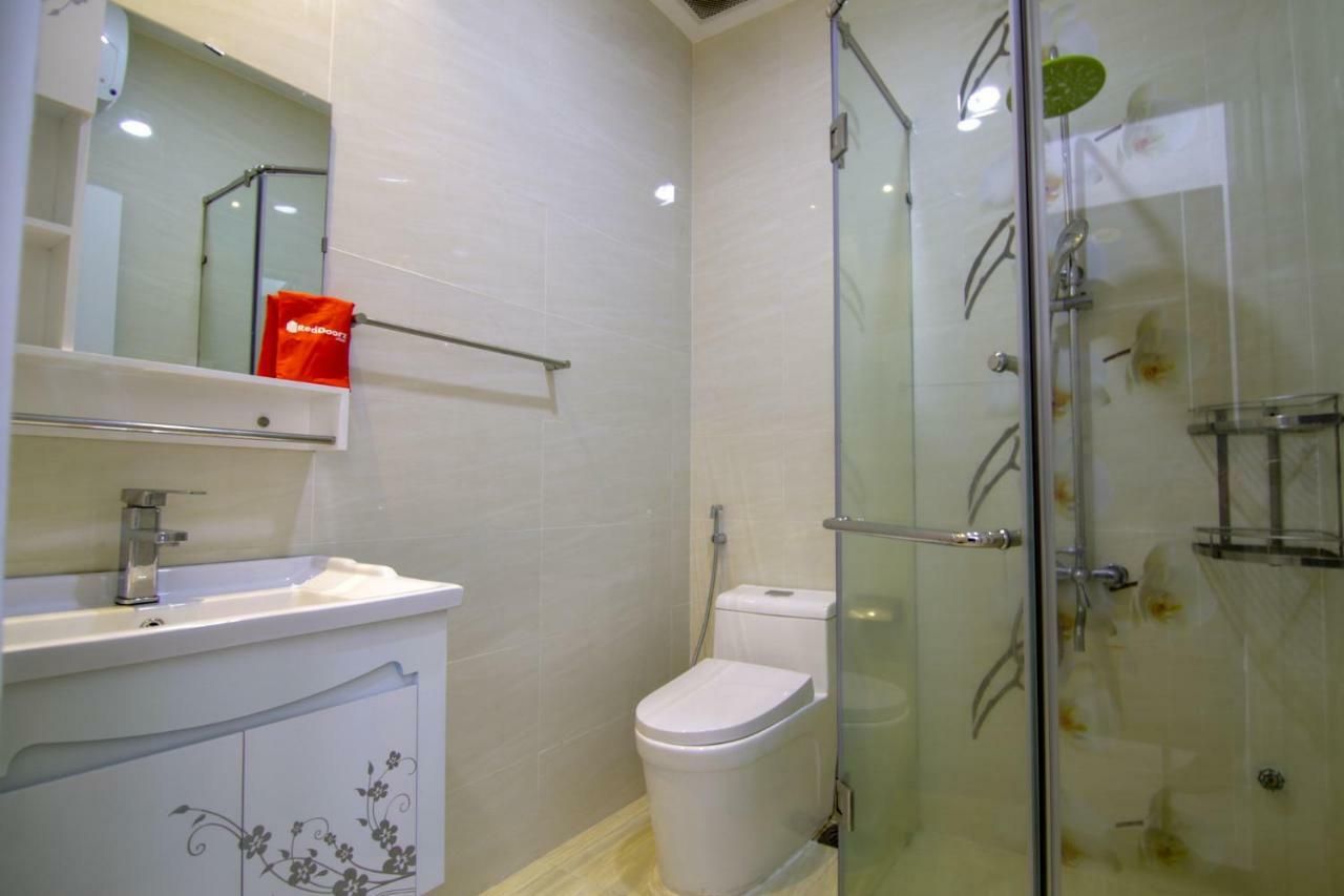 Reddoorz Near Quan Khu 7 Stadium Ho Chi Minh-stad Buitenkant foto
